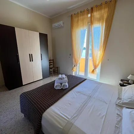 Emblema Mancaversa Appartement *