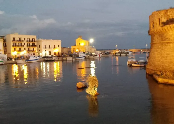 Emblema Mancaversa 玛丽娜迪曼卡维萨